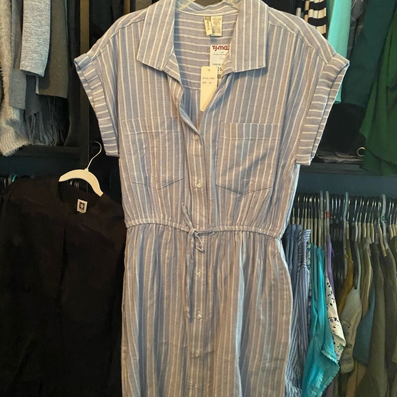 Japna Dresses & Skirts - Women’s drawstring shirt dress